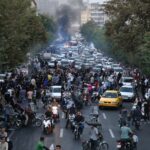 Hijab: Internet blocked as Iran unrest toll hits 17